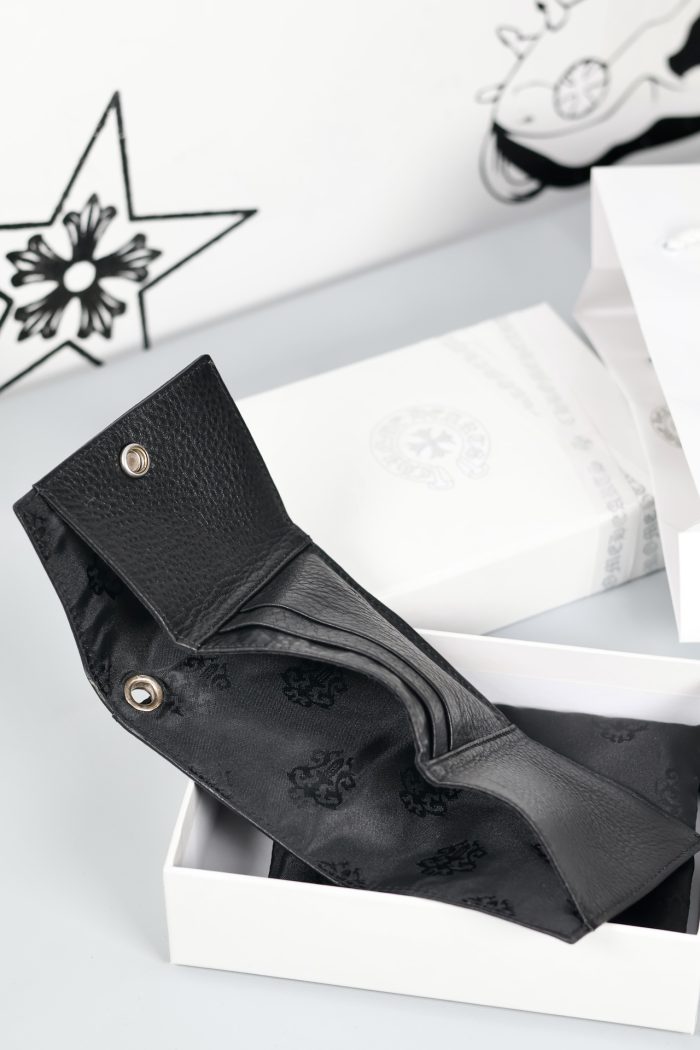 クロムハーツ CHROME HEARTS ウォレット ブラックヘビーレザー クロス＆ホースシューボタン付き - 画像 (9)
