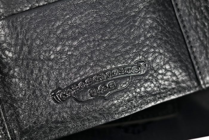 クロムハーツ CHROME HEARTS ウォレット ブラックヘビーレザー クロス＆ホースシューボタン付き - 画像 (7)