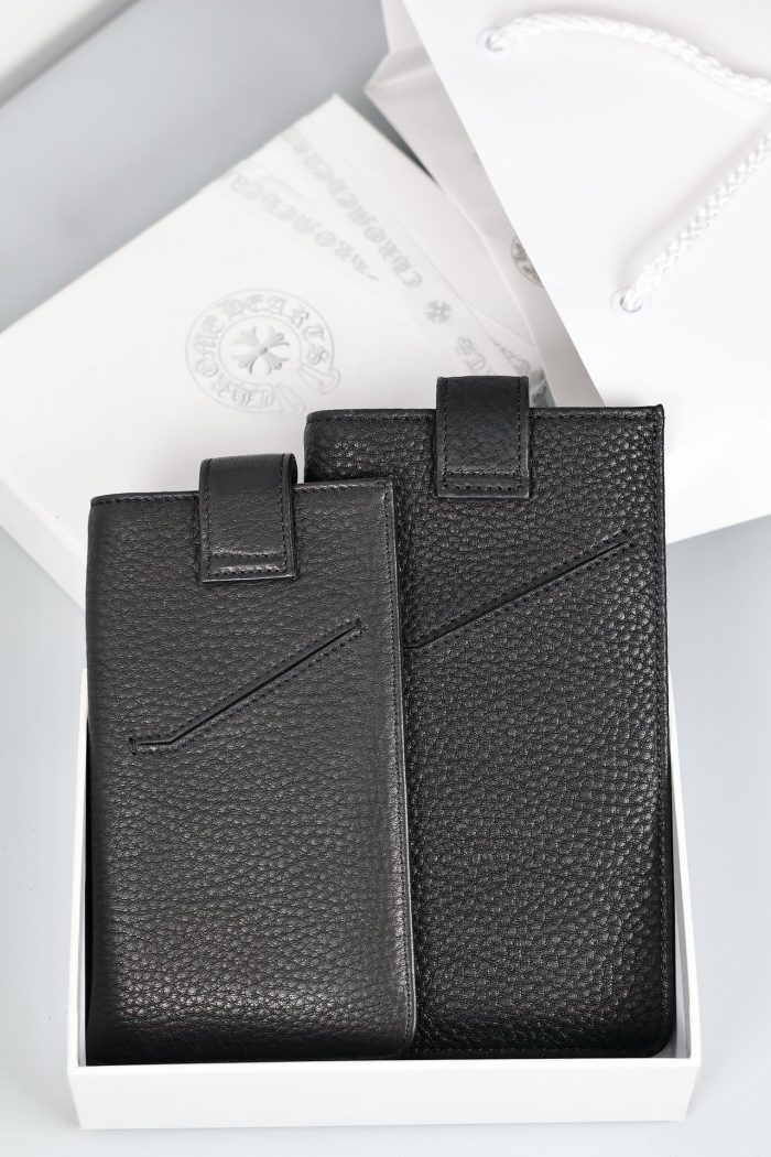クロムハーツ CHROME HEARTS レザー製スマホケース 高級感あふれるデザイン - 画像 (2)