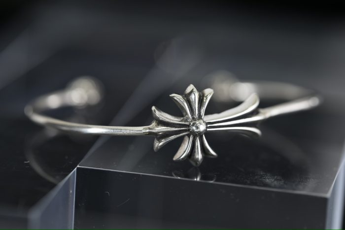 クロムハーツ CHROME HEARTS タイニーCHクロス スキニーバングル シルバー925 ユニセックス - 画像 (2)