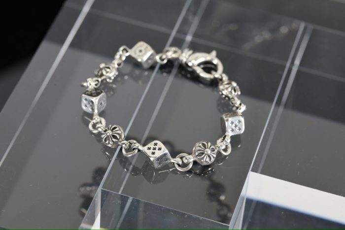 クロムハーツ CHROME HEARTS ダイス&クロスボール 8リンク シルバーブレスレット - 画像 (2)