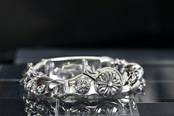 クロムハーツ CHROME HEARTS  フローラルクロス IDクリップ ファンシーチェーン シルバーブレスレット - 画像 (2)