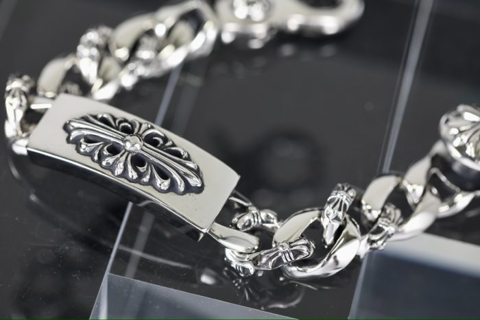 クロムハーツ CHROME HEARTS  フローラルクロス IDクリップ ファンシーチェーン シルバーブレスレット - 画像 (3)
