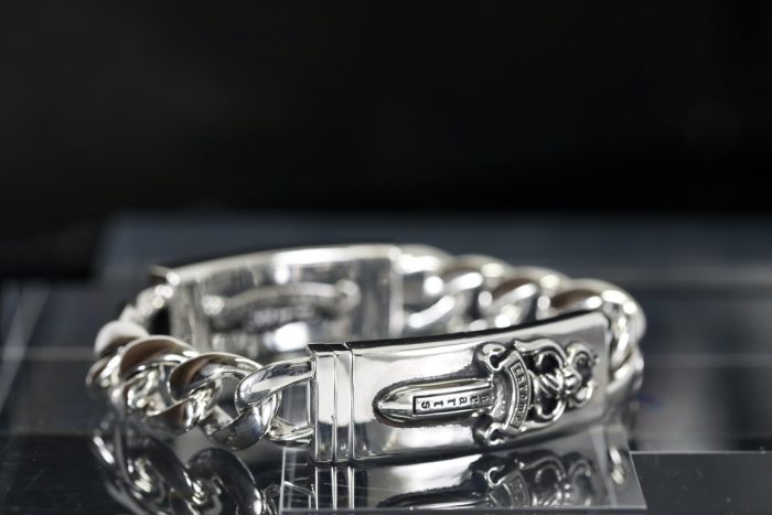 クロムハーツ CHROME HEARTS ダブルIDブレスレット 8リンクチェーン フローラルクロス＆ハート シルバーアクセサリー