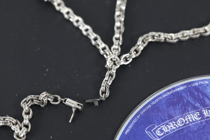 クロムハーツ CHROME HEARTS 3連タイニーファットクロス CHプラス ペーパーチェーン ネックレス - 画像 (8)