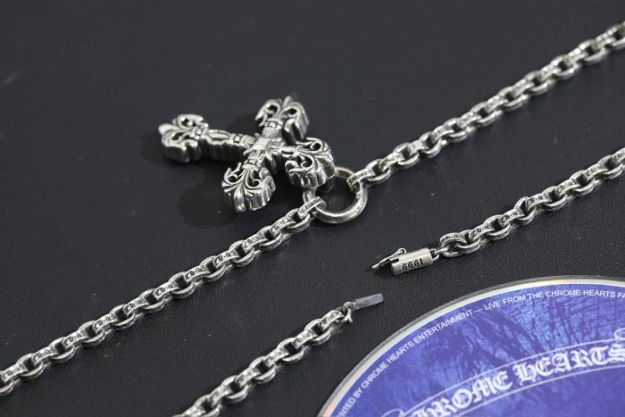クロムハーツ CHROME HEARTS  フィリグリークロスペンダント シルバー925  ネックレス - 画像 (5)