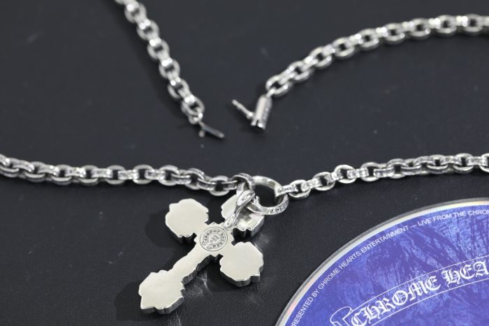 クロムハーツ CHROME HEARTS  フィリグリークロスペンダント シルバー925  ネックレス - 画像 (6)