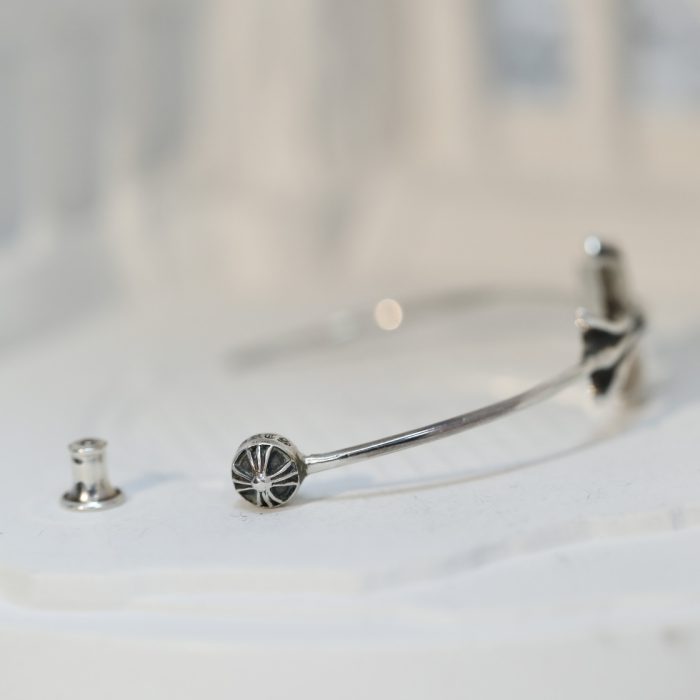 クロムハーツ Chrome Hearts スキニーバングル ピアス CHクロス シルバー925 - 画像 (6)