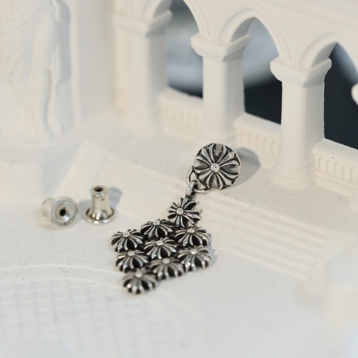 クロムハーツ Chrome Hearts チェーンメイルプラスドロップ ピアス DRP CHN MAIL PLS シルバー925 - 画像 (4)