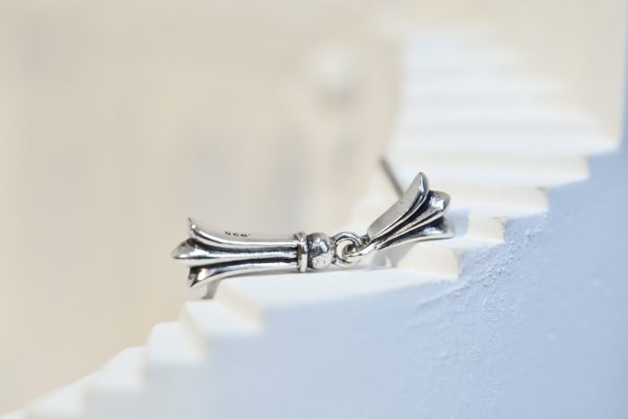 クロムハーツ クロステイル リンク ピアス SV925 シルバー ドロップ イヤリング - 画像 (6)