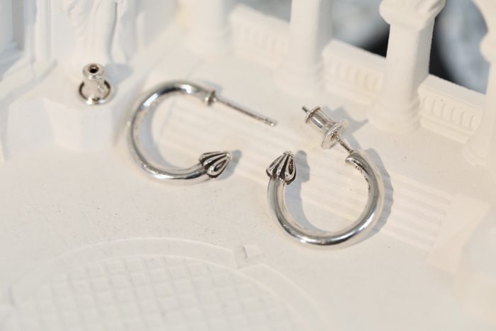クロムハーツ Chrome Hearts Hoop Plain シルバー925 ピアス シンプルな魅力 - 画像 (3)