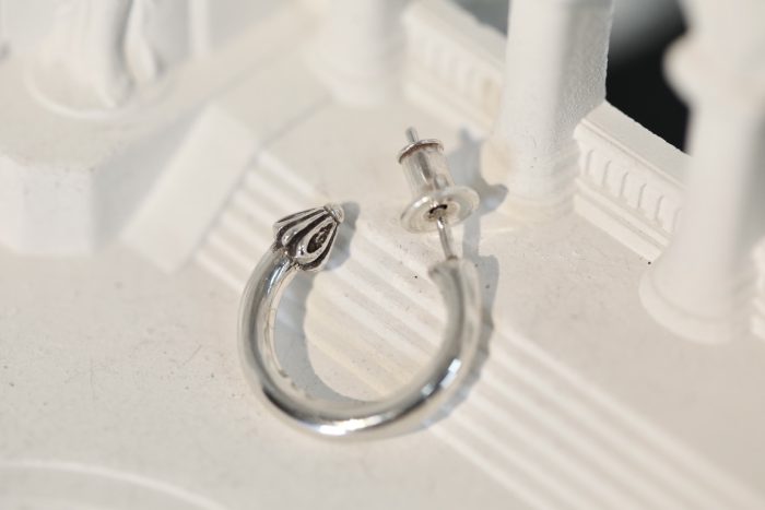 クロムハーツ Chrome Hearts Hoop Plain シルバー925 ピアス シンプルな魅力 - 画像 (6)