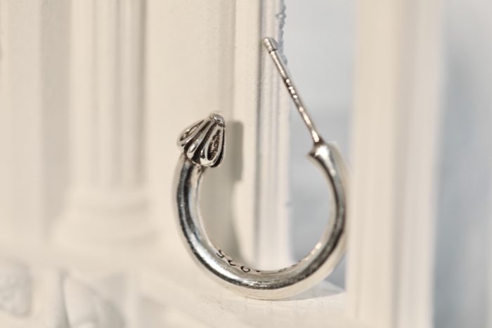 クロムハーツ Chrome Hearts Hoop Plain シルバー925 ピアス シンプルな魅力 - 画像 (8)