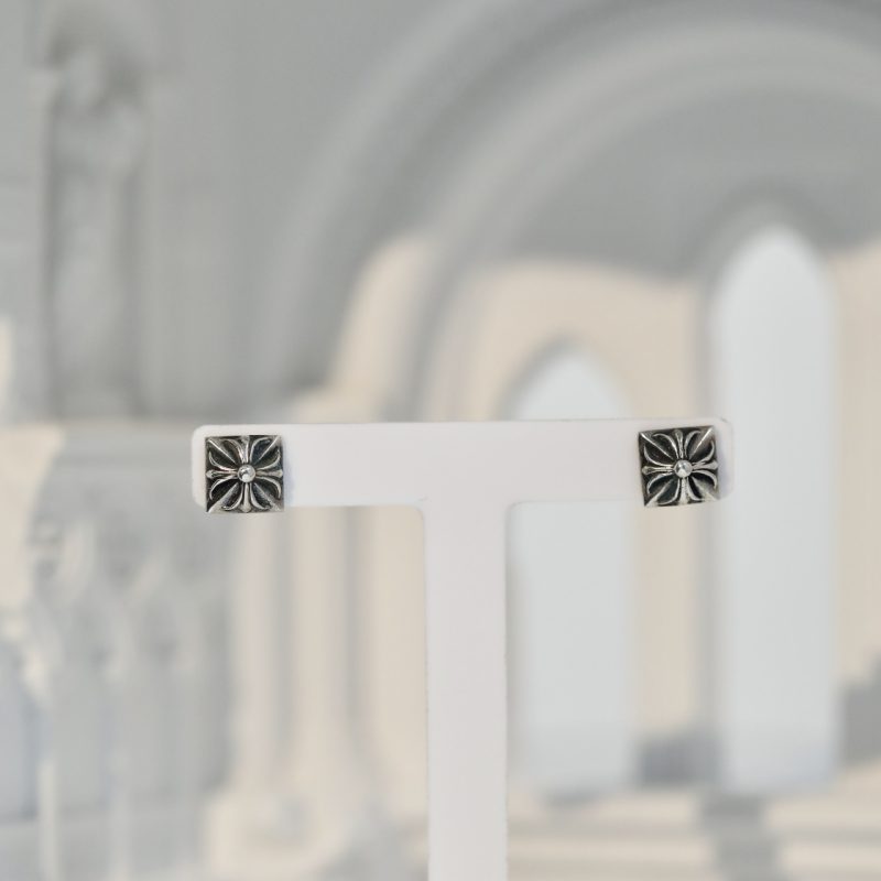 クロムハーツ Chrome Hearts STUD PYRAMID PLS シルバー925 ピラミッドスタッドピアス