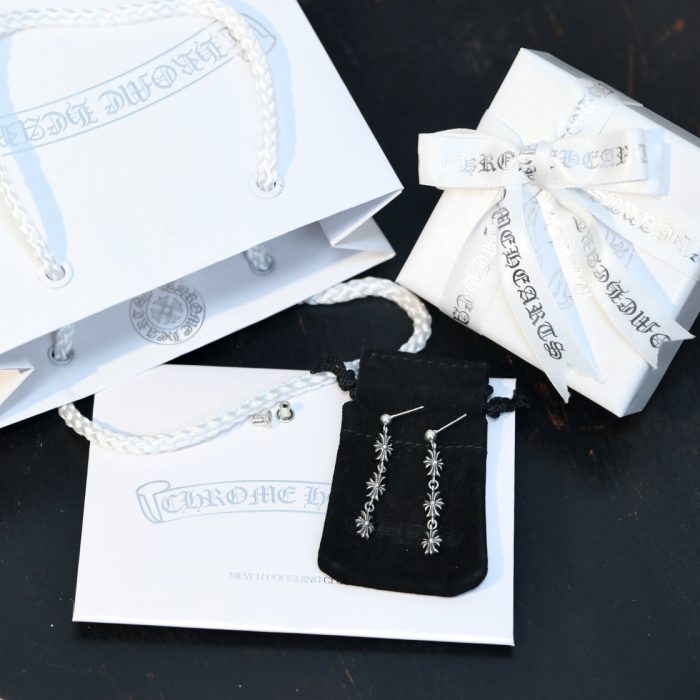 クロムハーツ Chrome Hearts Tiny E3 タイニーE CHプラス 3ドロップ ピアス シルバー925 インボイス付き - 画像 (10)