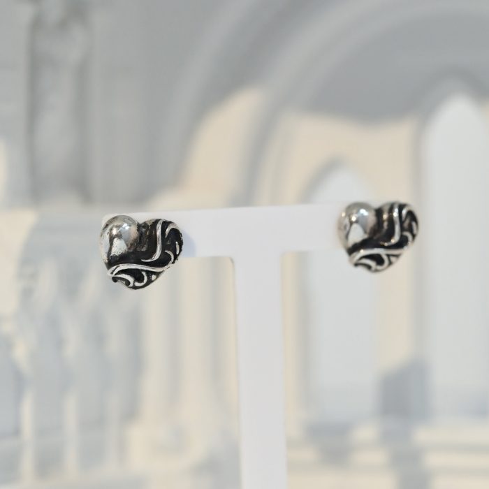 クロムハーツ Chrome Hearts ハートデザイン スタッドピアス シルバー925 - 画像 (2)