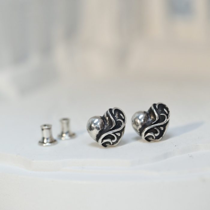 クロムハーツ Chrome Hearts ハートデザイン スタッドピアス シルバー925 - 画像 (9)