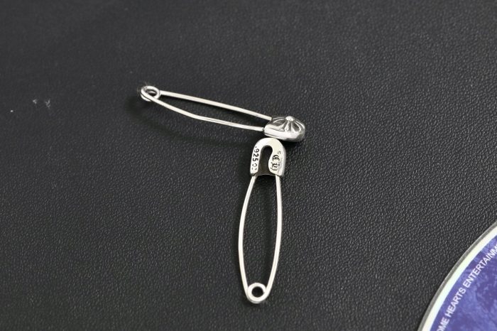クロムハーツ CHROME HEARTS CHプラス セーフティーピン スモール - 画像 (7)
