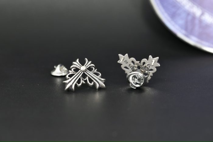 クロムハーツ CHROME HEARTS フローラルクロス スモールブローチ 2個セット - 画像 (3)