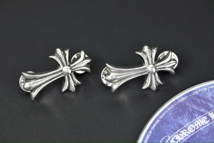 クロムハーツ CHROME HEARTS CHクロス ブローチ 2個セット - 画像 (5)