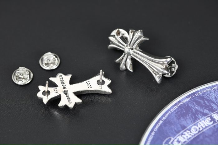 クロムハーツ CHROME HEARTS CHクロス ブローチ 2個セット - 画像 (6)