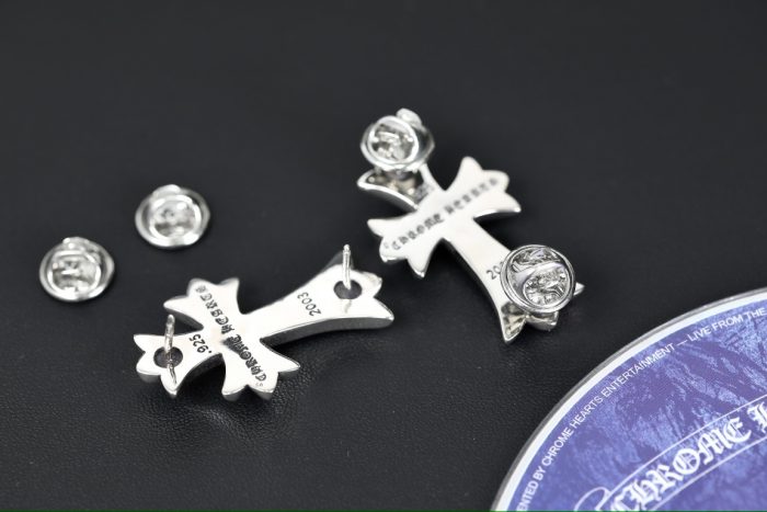 クロムハーツ CHROME HEARTS CHクロス ブローチ 2個セット - 画像 (7)