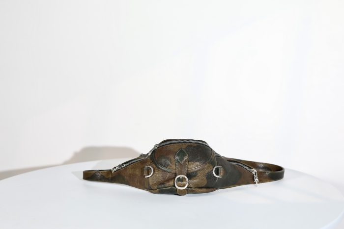 クロムハーツ SNAT PACK CAMO Mini スナットパック カモフラージュ柄レザーウエストバッグ ボディーバッグ シルバー925