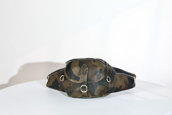 クロムハーツ SNAT PACK CAMO スナットパック カモフラージュ柄レザーウエストバッグ ボディーバッグ シルバー925