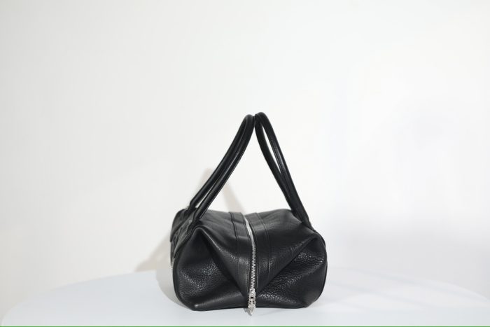 クロムハーツ MONICA BAG ブラックレザー BSフレア装飾 ハンドバッグ シルバー925 - 画像 (4)