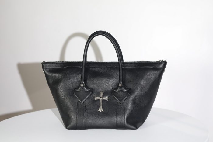 クロムハーツ MONICA BAG ブラックレザー CHクロス装飾 ハンドバッグ シルバー925
