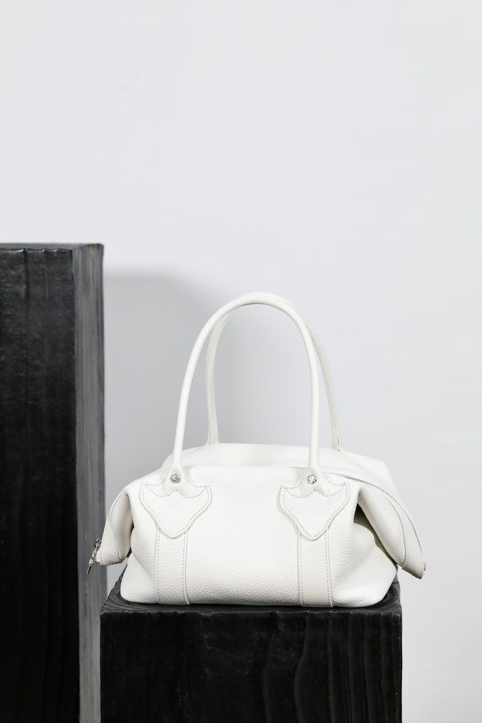 クロムハーツ MONICA BAG ホワイトレザー CHクロス装飾 ハンドバッグ シルバー925 - 画像 (10)