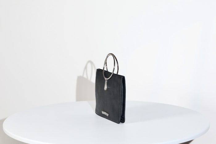 クロムハーツ Handbag ハードカウレザー シルバーリング ハンドバッグ - 画像 (3)