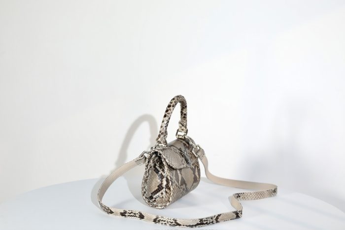 クロムハーツ CHROME HEARTS DOC ADAMS スモール CHクロス装飾 パイソン 2WAYショルダー＆ハンドバッグ - 画像 (3)