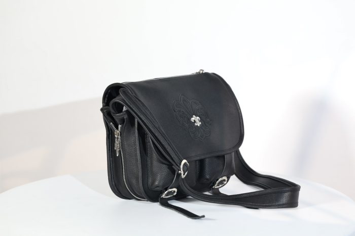 クロムハーツ Soft shoulder-Tiny/B スモール BSフレア ソフト ブラック メッセンジャー ショルダーバッグ - 画像 (2)